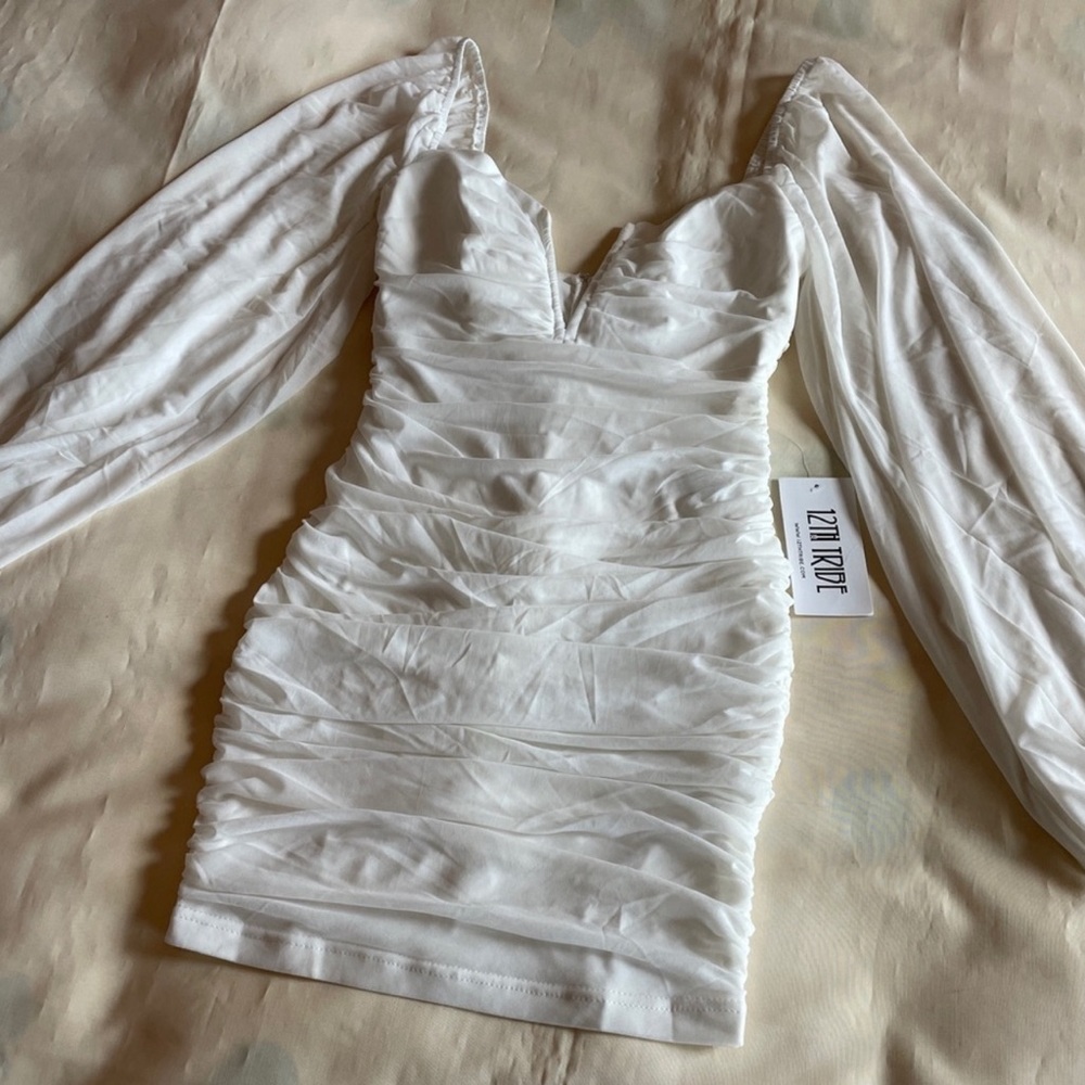 NEW! 12th Tribe- Alessandra White Mesh Long Sleeve Mini Dress Size Small NWT